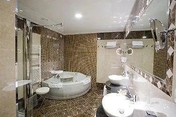 Mareschi Palace Otel Novara