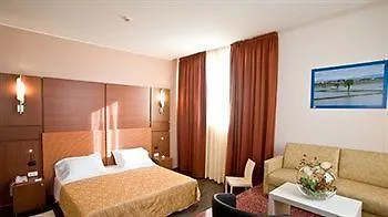 Mareschi Palace 4*