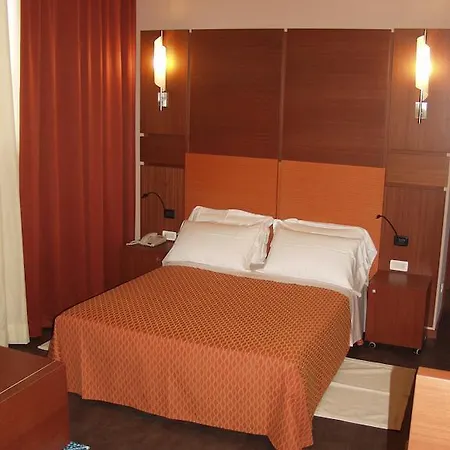 Otel Mareschi Palace Novara